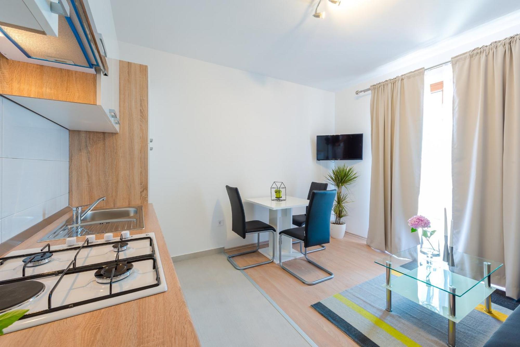 Apartments Villa Made 4U 믈리니 객실 사진